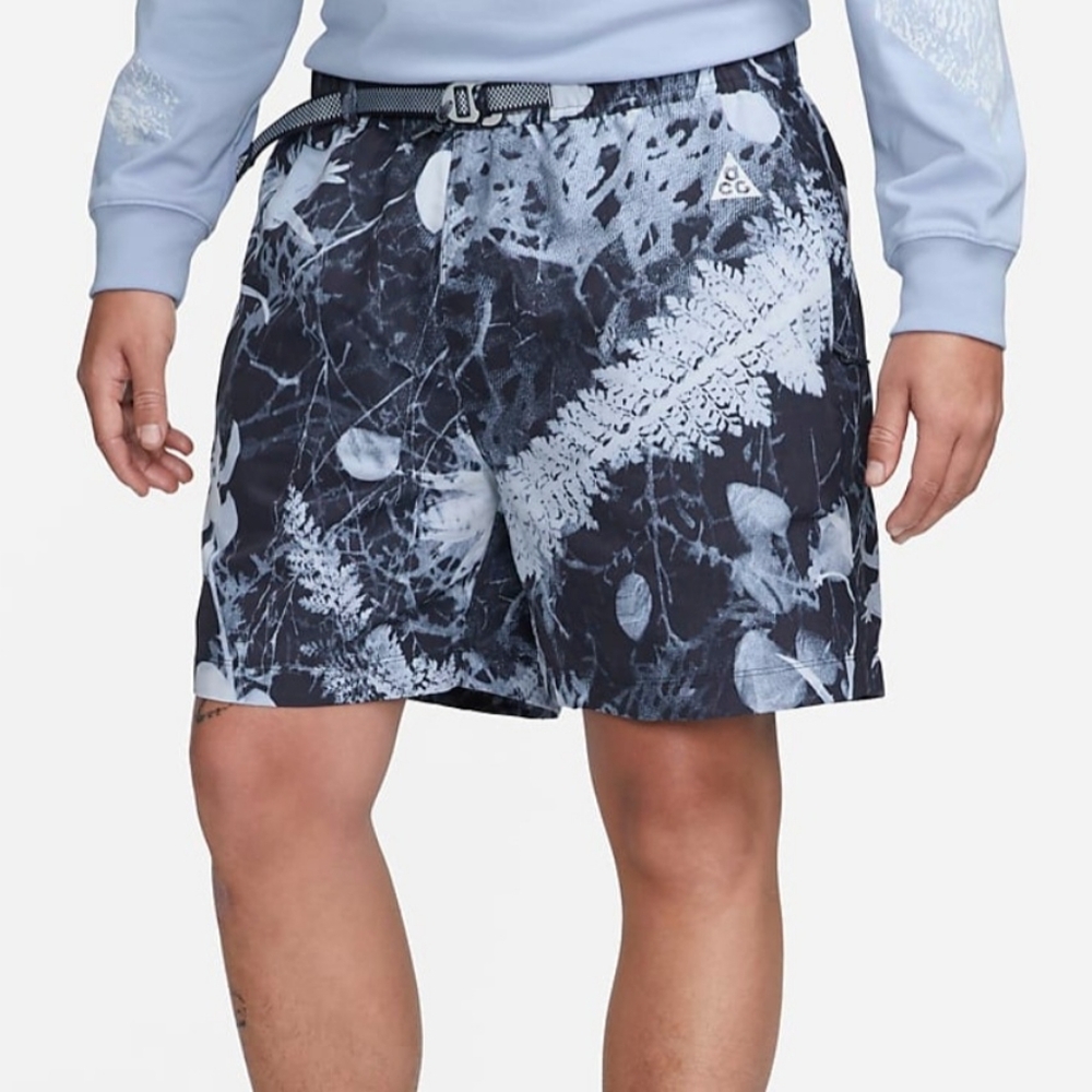 Nike ACG Allover Print Trail Shorts Medium Men Navy Blue White DV9546-015